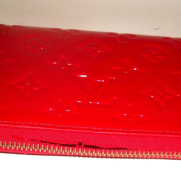 Monogrammed Red Vinyl Zip-Around CLutchWallet in Style of B=Vernis Wallet NOT LV - Picture 5 of 12